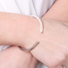 Load image into Gallery viewer, Brushed SIiver Bar Bangle Jewellery Lisa Angel 
