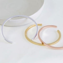 Load image into Gallery viewer, Rose Gold Polished Bar Bangle Jewellery Lisa Angel 
